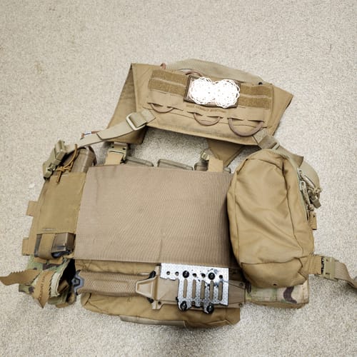 Customer photo review of Universal Mag Pouch