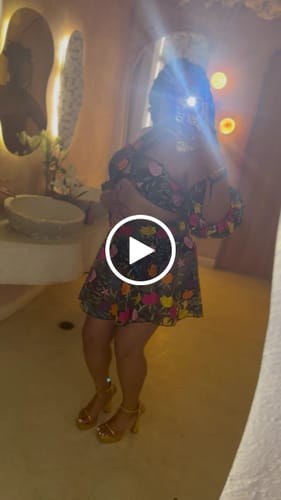 Customer video review of Ava Set