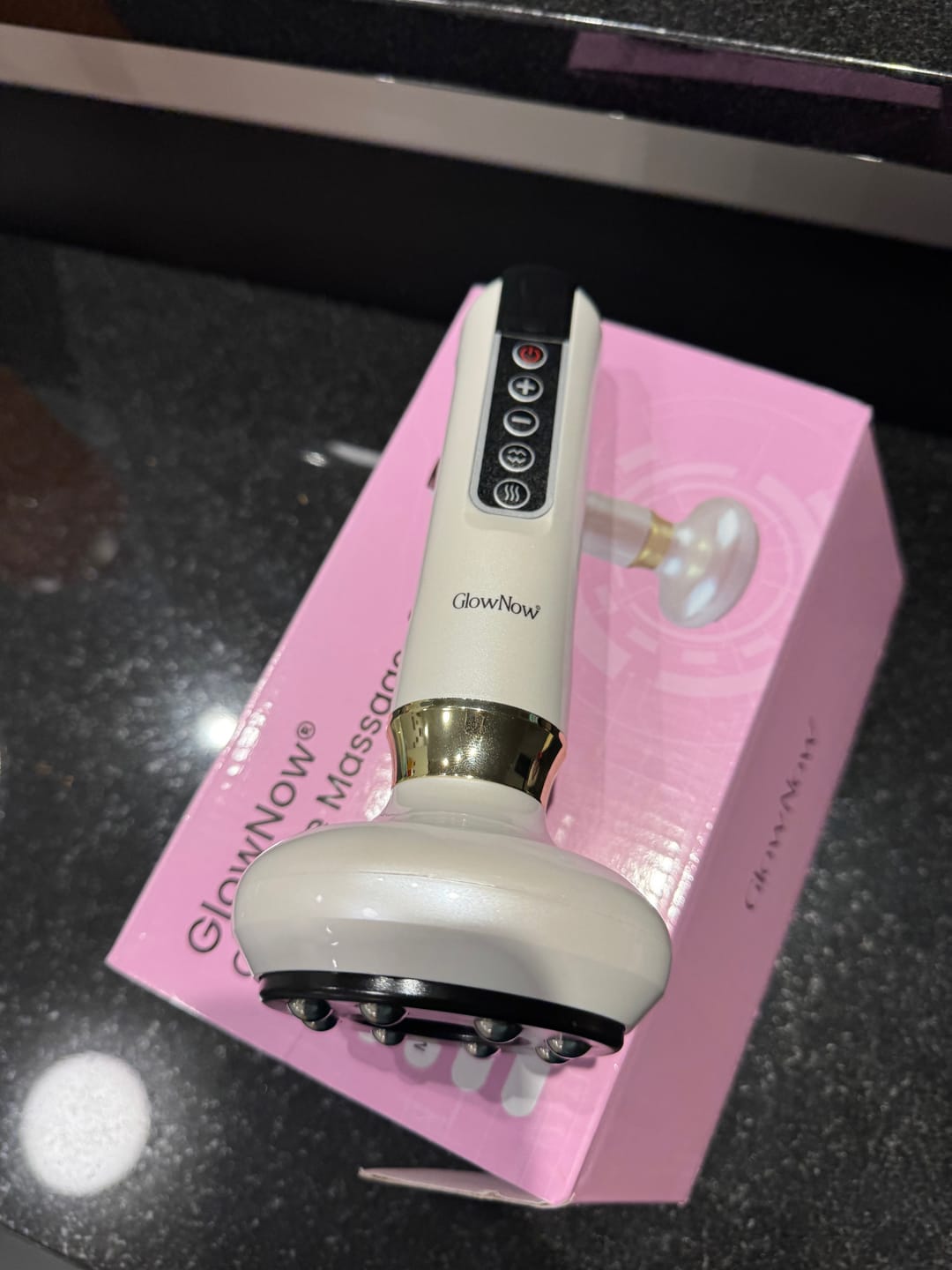 Customer photo review of GlowNow Cellulite-Massagegerät™