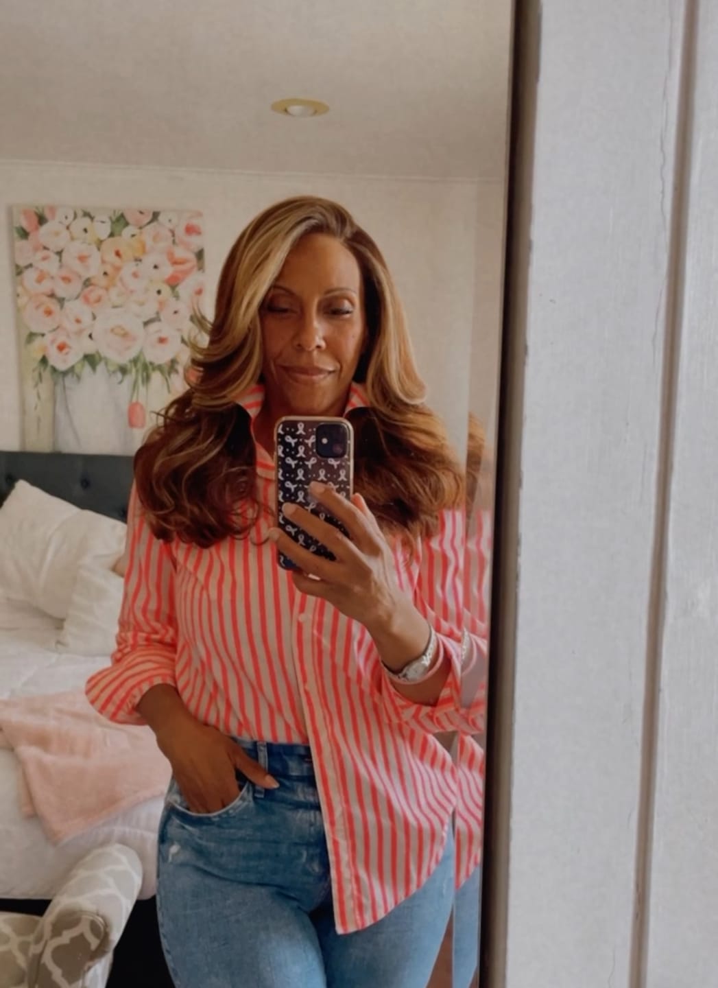 Customer photo review of Sensationnel Cloud 9 Synthetic 13X6 HD Lace Wig - GLENNA