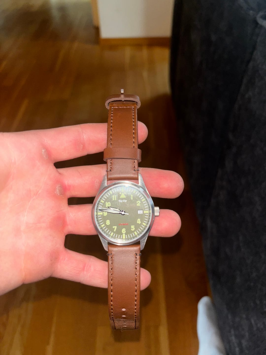 Customer photo review of Far-Far Skinnreim Mørk Brun
