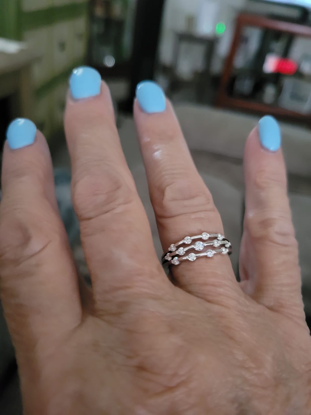 Customer photo review of Triple Strand Band Tension Set Moissanite Wedding Band Ring