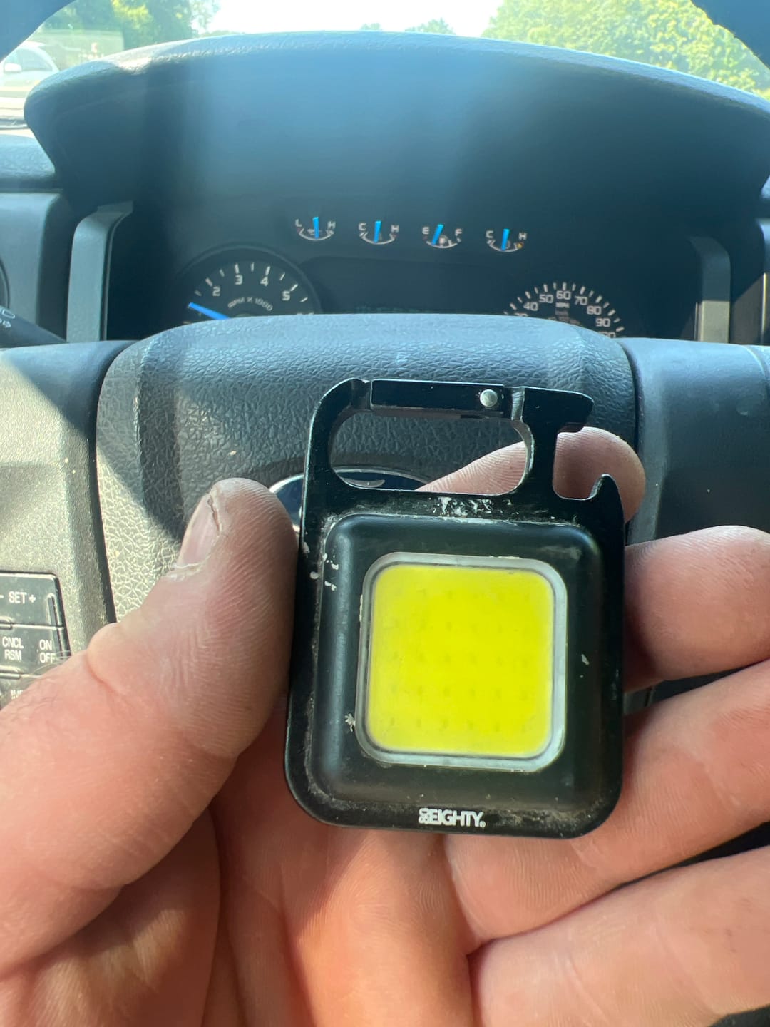 Customer photo review of 80Eighty® Mini 3-1 Flashlight Keychain