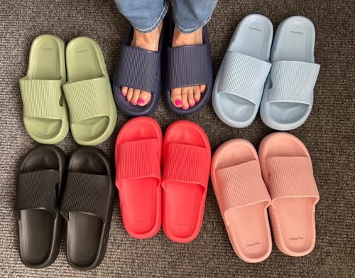 Customer photo review of HappyFlops