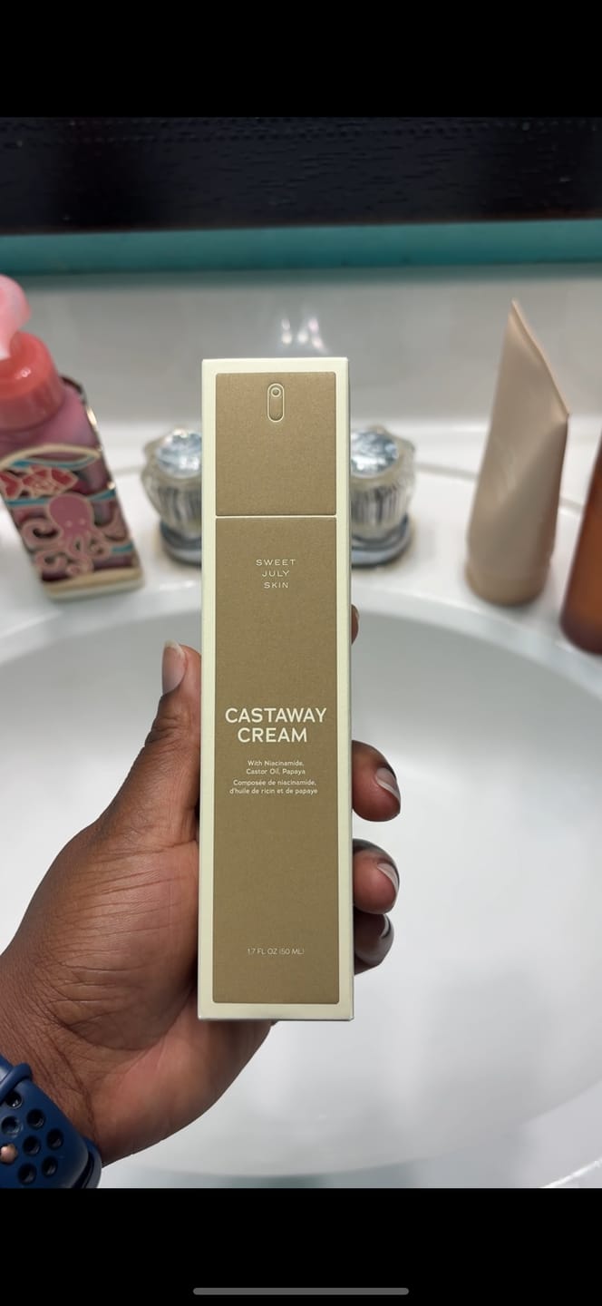 Customer photo review of Castaway Cream Daily Moisturizer