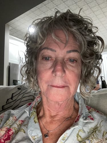 Customer photo review of Neptune Tallow & Honey Lip Balm