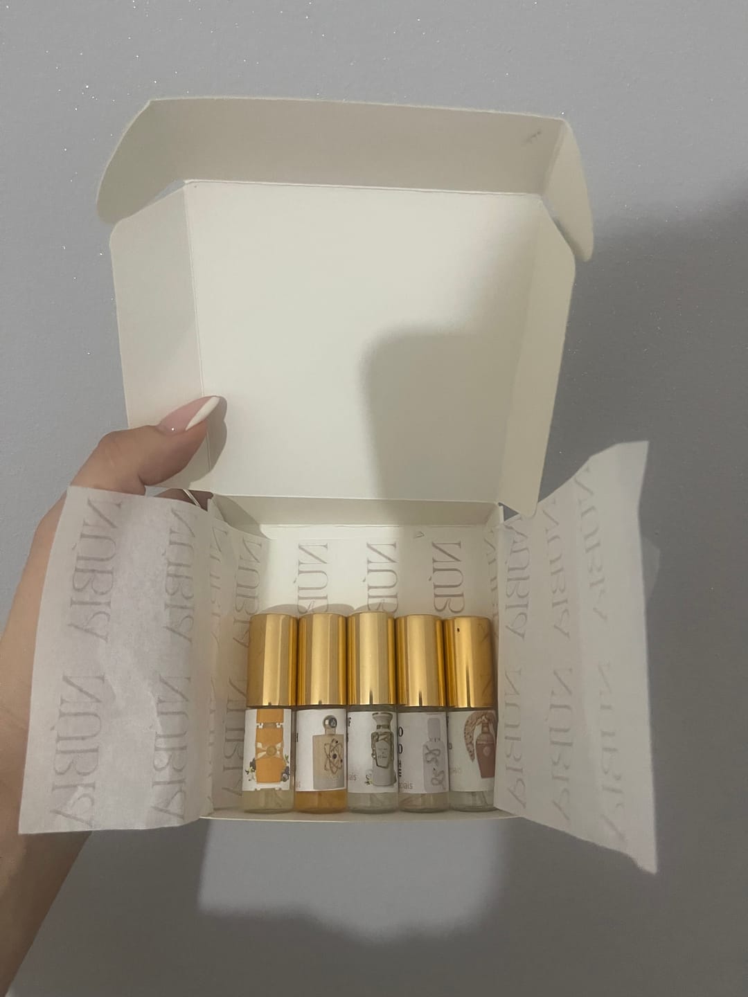 Customer photo review of DECANTE VENENO BIANCO FRENCH AVENUE - 5ML