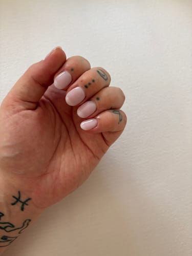 Customer photo review of Medium Pink Dipping Powder