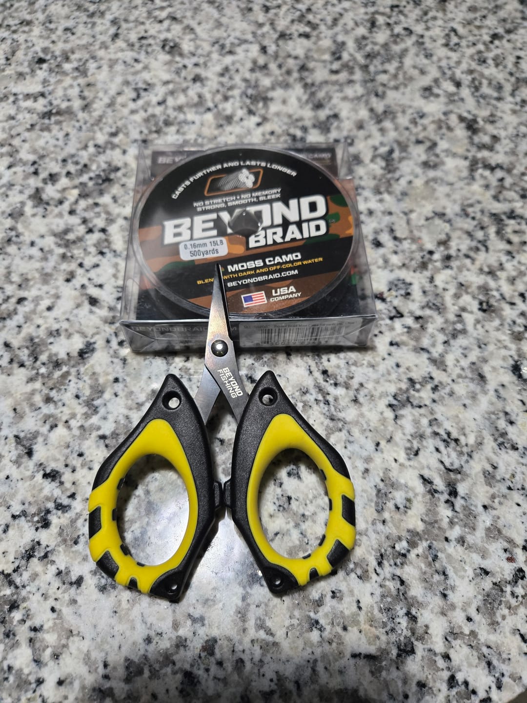 Customer photo review of Mini Scissors for Cutting Braided Fishing Line