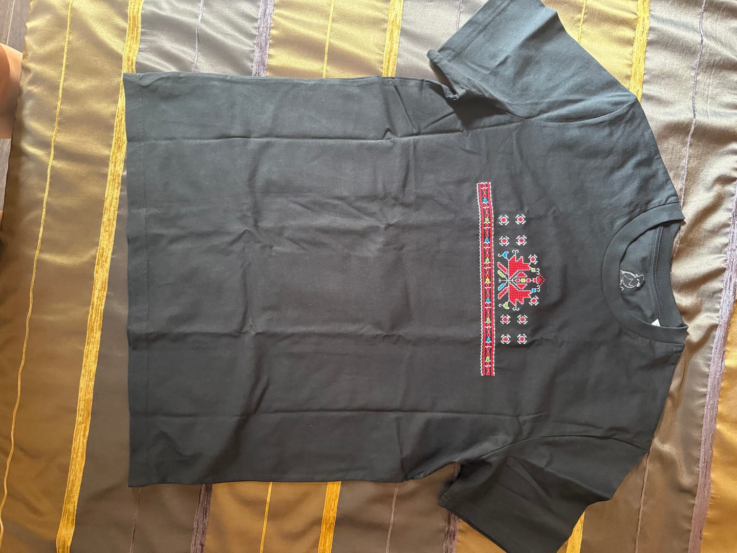 Customer photo review of Тениска "Аз съм"