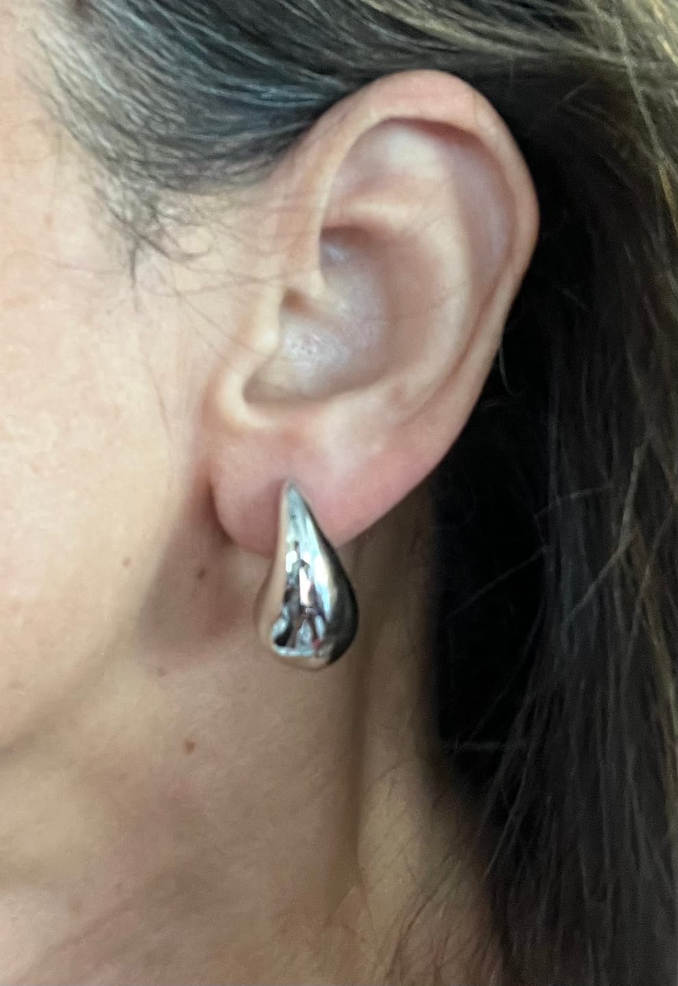 Customer photo review of Olive 18k White Gold Plated Teardrop Stud Earrings