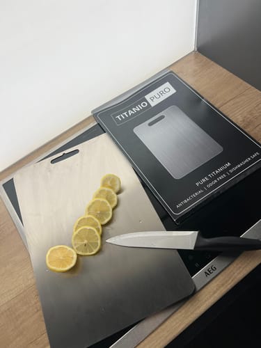 Customer photo review of Titanio Puro - Tagliere in Titanio