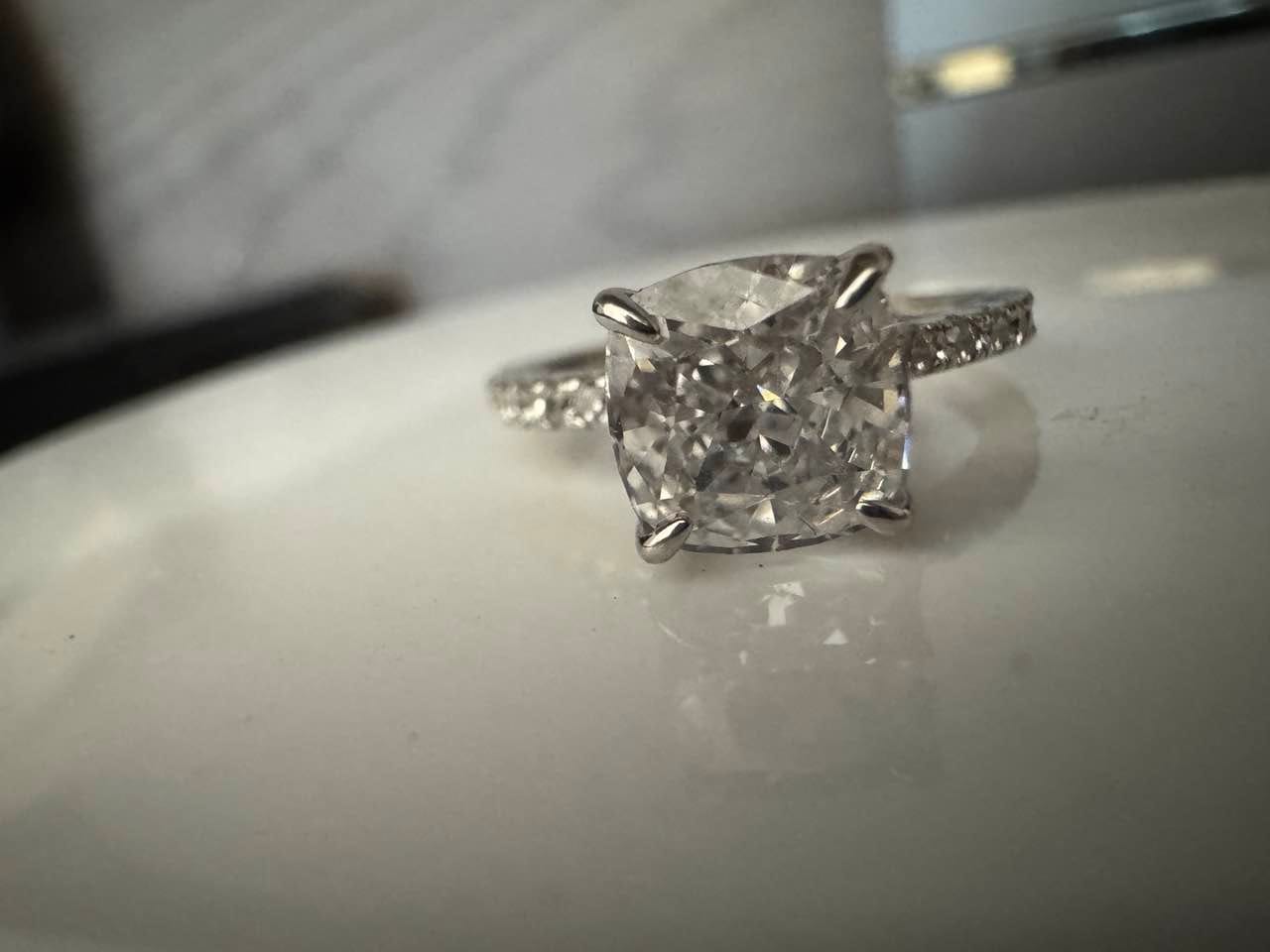 Customer photo review of Louily 2~2.5 Carat Cushion Cut White Sapphire Women's Engagement Ring