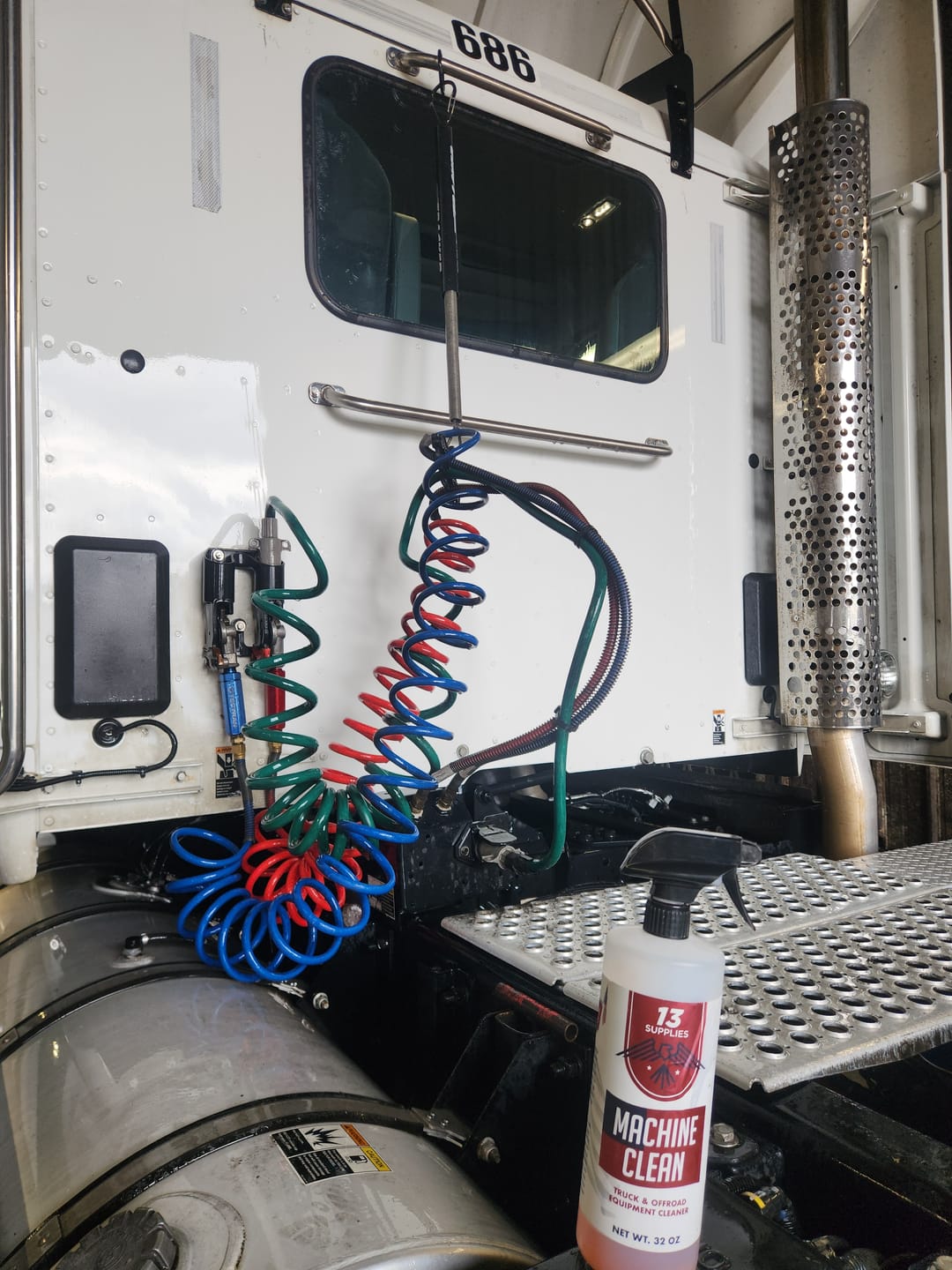 Customer photo review of Machine Clean Bundle: Machine Clean & Acid Machine Clean, Truck & Off-Road Wheel Cleaning Bundle