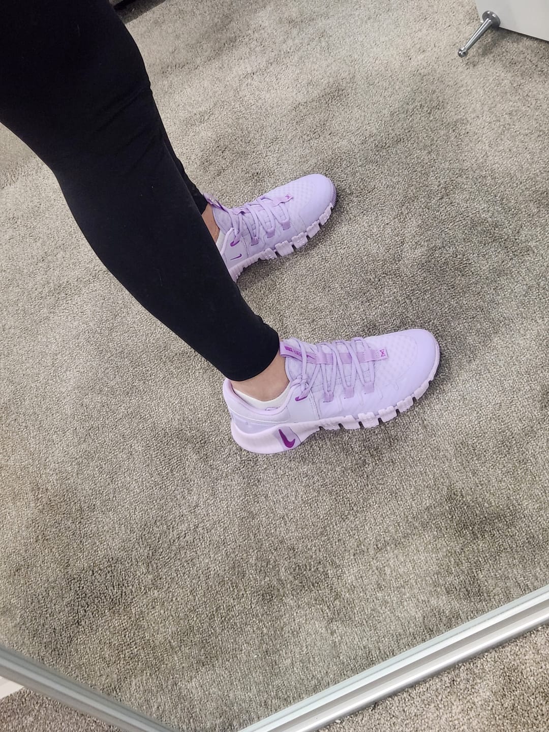 Customer photo review of Nike Free Metcon 5 "Lilac Bloom Barely Grape" (Women's)