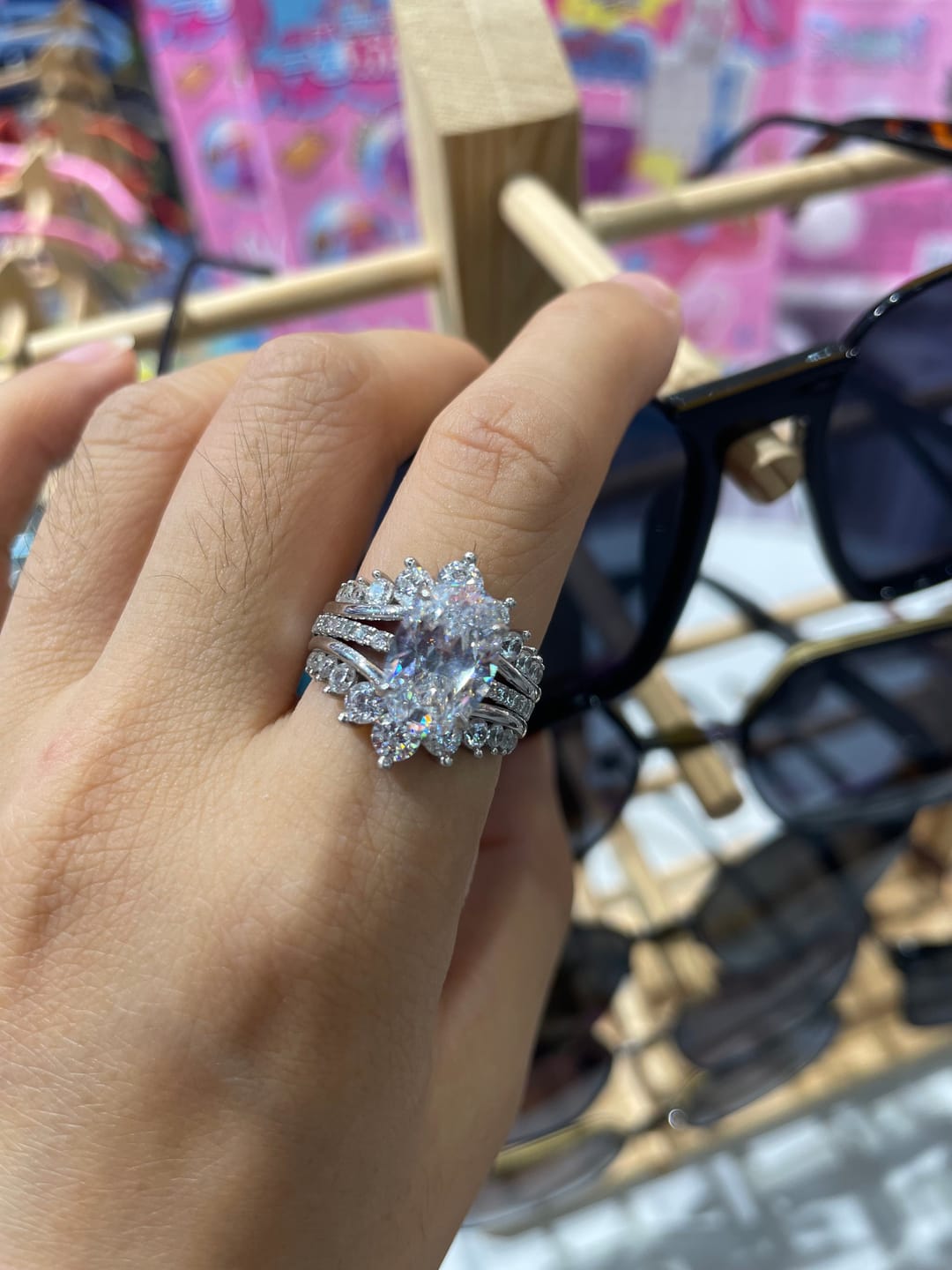 Customer photo review of Louily Exclusive 4.0Ct/5.0Ct Oval Cut Wedding Ring Set With Jacket Wedding Band