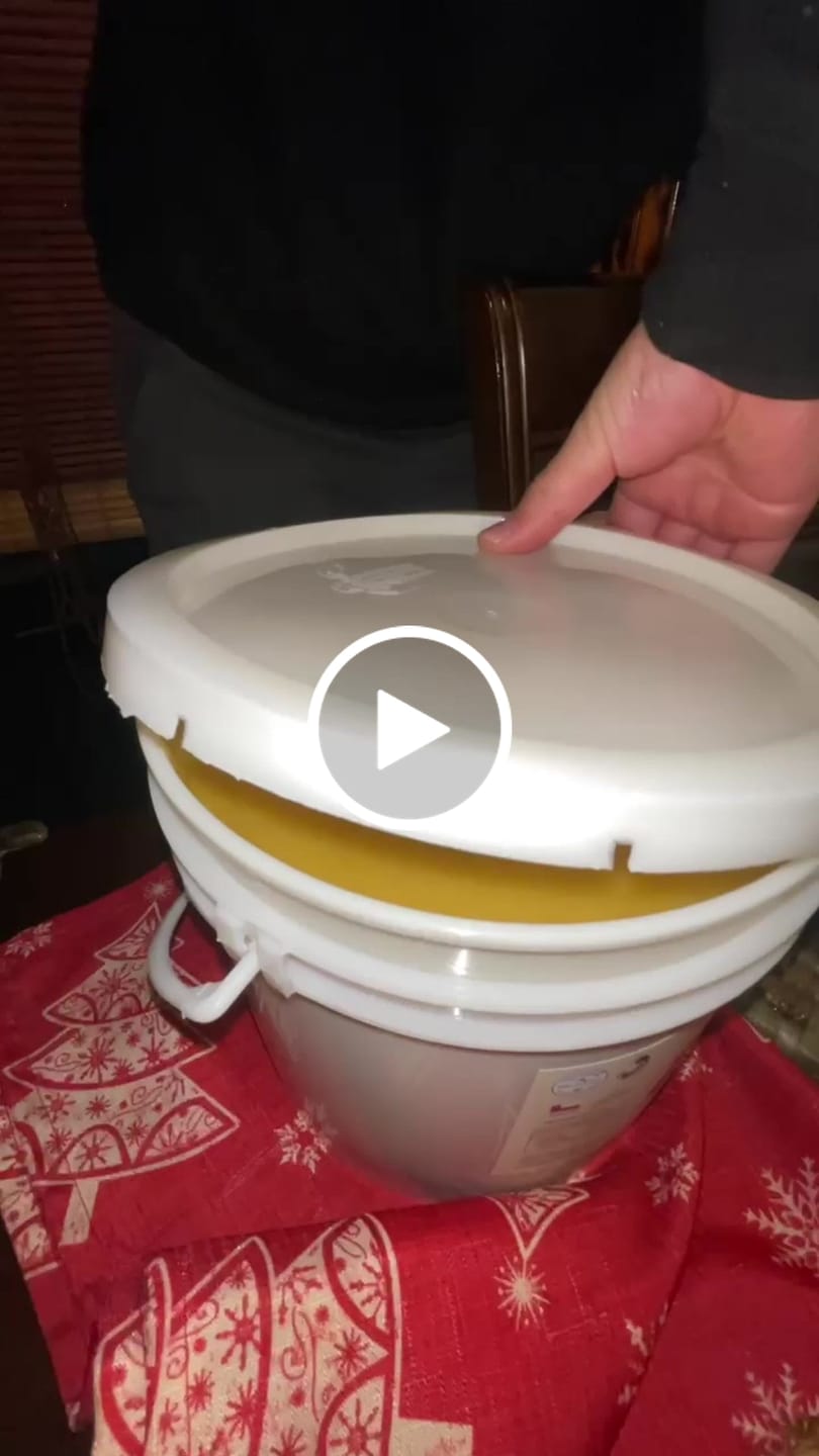 Customer video review of Balde Miel de Ulmo 5,6 kg + envío GRATIS