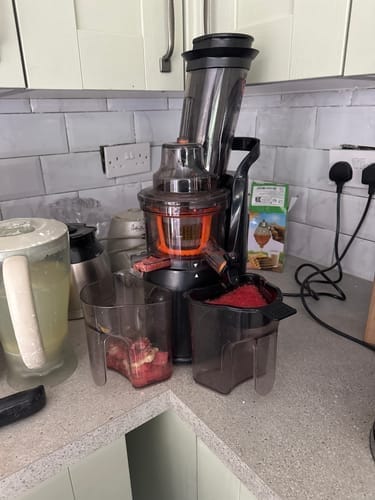 Customer photo review of f1900 Whole Fruit Juicer