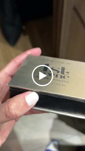 Customer video review of MATTE BRONZER 1ST SCENE