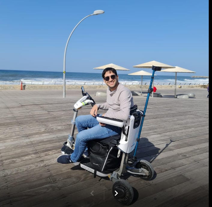 Customer photo review of קלנועית מתקפלת ATTO CLASSIC