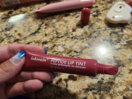 Customer photo review of Translucent Jelly Lip Gloss Moisturizing Lip Balm With Vitamins E And C — Rosy Pink | KIMLUD