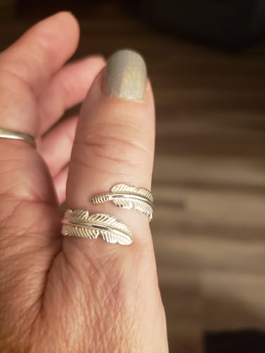 Customer photo review of Feather From An Angel Ring