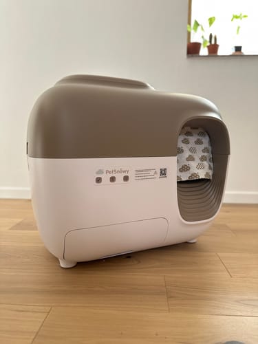 Customer photo review of Self-Cleaning Litter Box