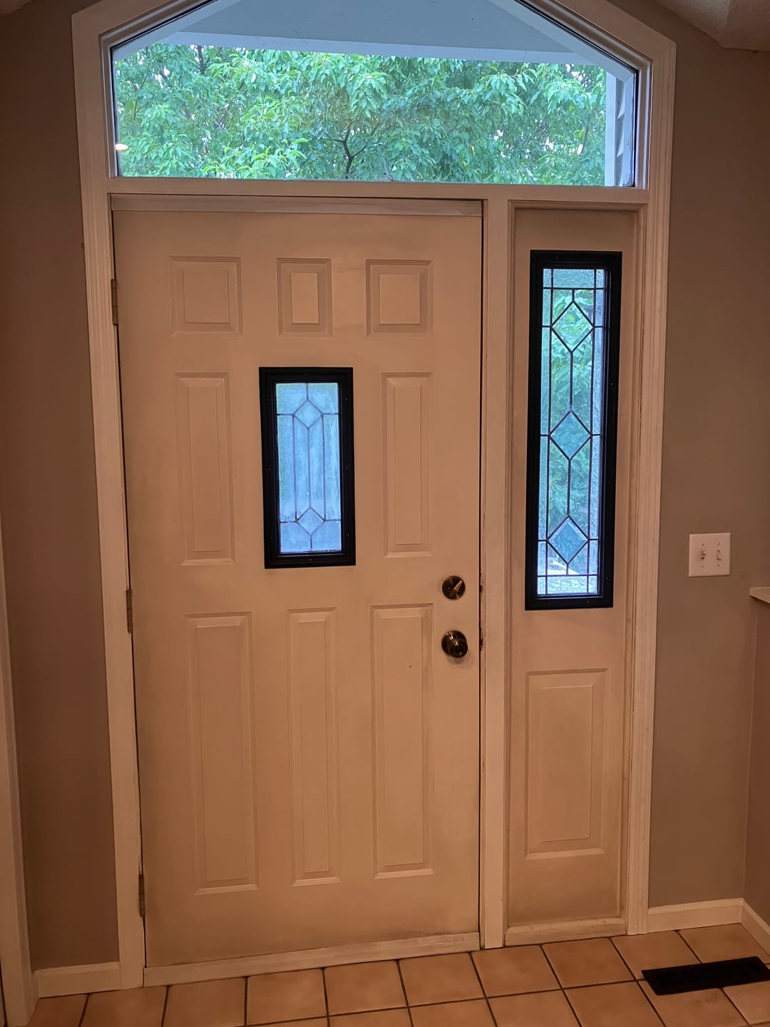 Customer photo review of Clear 1 Lite Glass and Frame Kit (Half Sidelite)