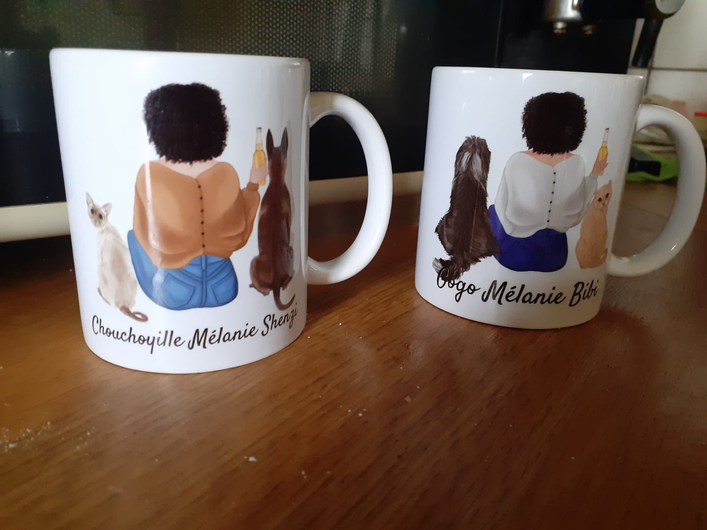 Customer photo review of Mug Personnalisé - Femme et Animaux - Chien Chat et Lapin