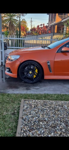 Customer photo review of VE-VF Commodorde 6POTS Front Compelete Kit - With Rotors