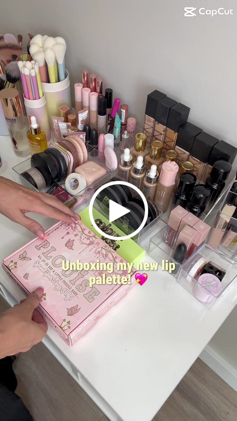 Customer video review of P. Louise Butter Me Up Lipstick Palettes