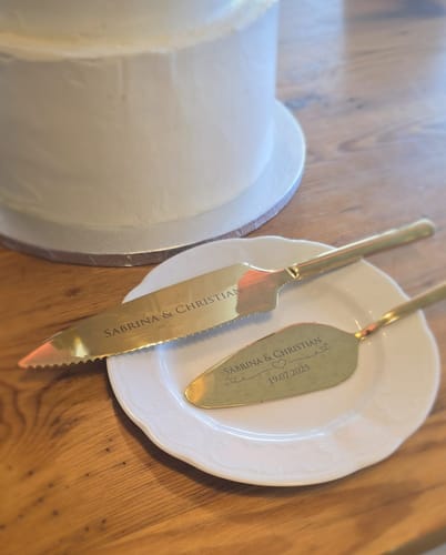 Customer photo review of Tortenbesteck im Set - Herzen - Mit persönlicher Gravur als Geschenk zur Hochzeit