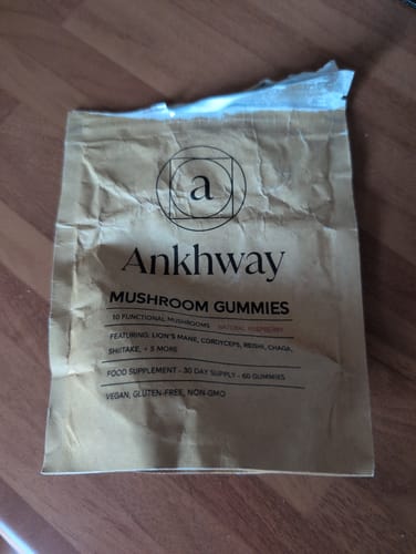 Customer photo review of Mushroom Gummies