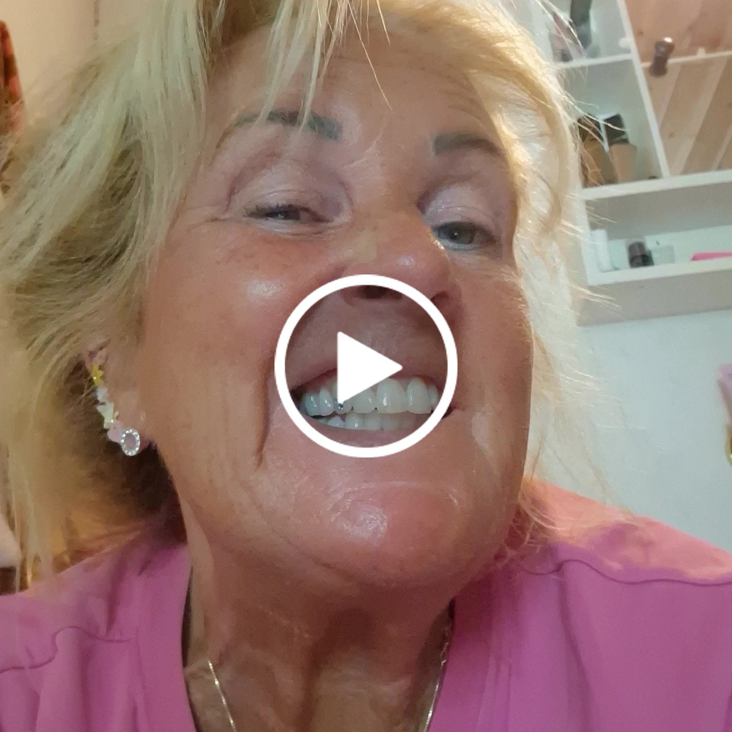Customer video review of Large Heart 24-karat gold