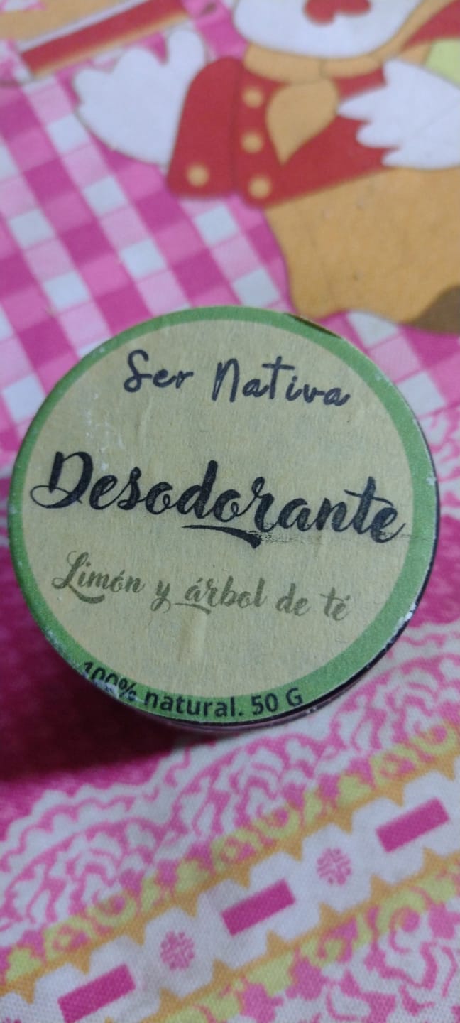 Customer photo review of Desodorante Natural