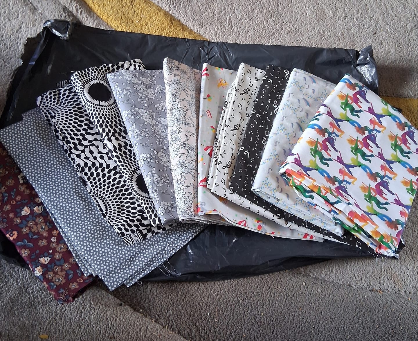 Customer photo review of Cotton Mystery Remnant Bundle