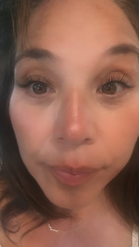 Customer photo review of Amplify Core Gossamer® Lash