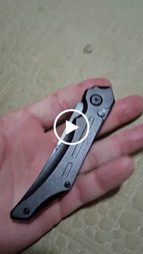 Customer video review of Rogue Automatic Switchblade - D2 Blade, Aluminum Handle (Multiple Colors Available)