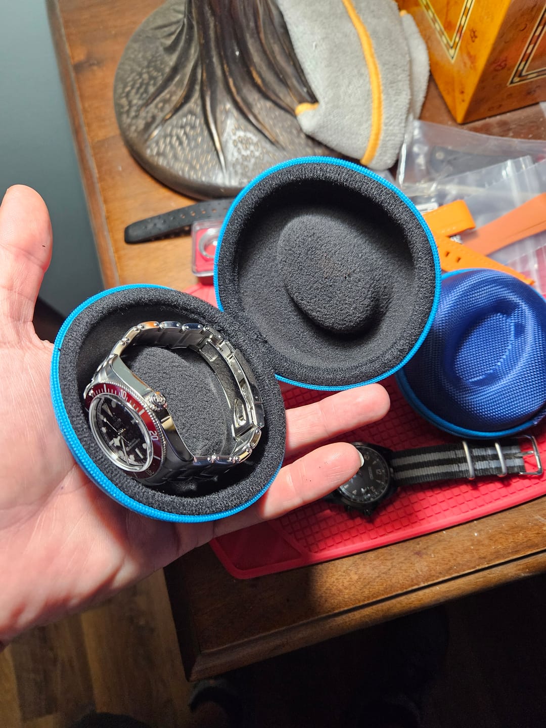 Customer photo review of The Pod - Travel Watch Case - BluShark Blue