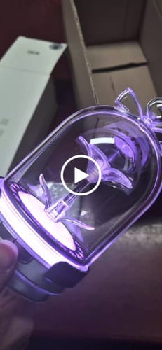 Customer video review of ILLIT OFFICIAL LIGHT STICK