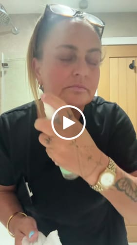 Customer video review of 5-Step Clear Skin Kit