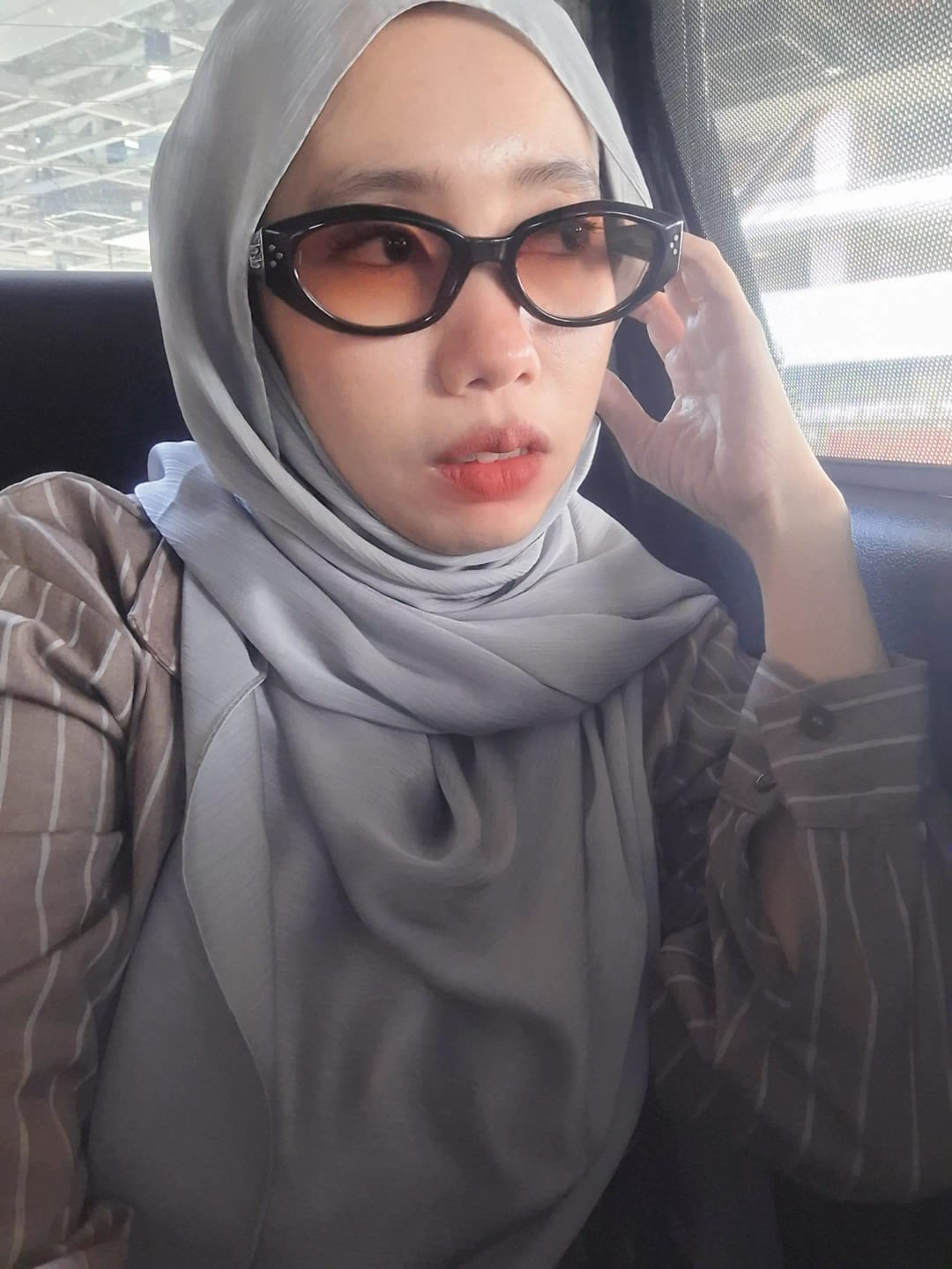 Customer photo review of FREE Sunglasses Leather Pouch + Suede Microfiber Cloth (Worth RM24.90)