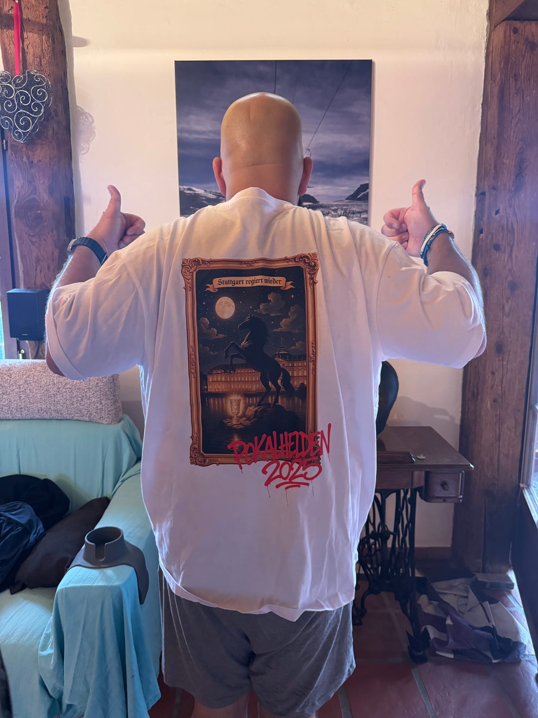 Customer photo review of Oversize Shirt - "Pokalhelden"