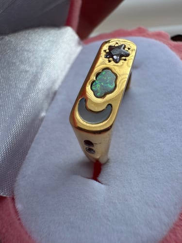Customer photo review of Starry Sky Ring Gold