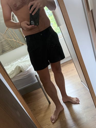 Customer photo review of Ultra-Stretch 5" Chino Shorts - Navy
