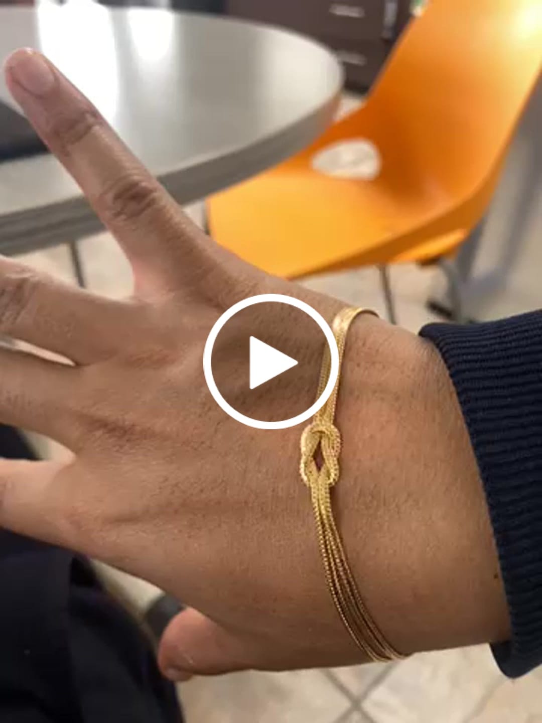Customer video review of Pulseras Unity en Oro laminado 18k Para Pareja