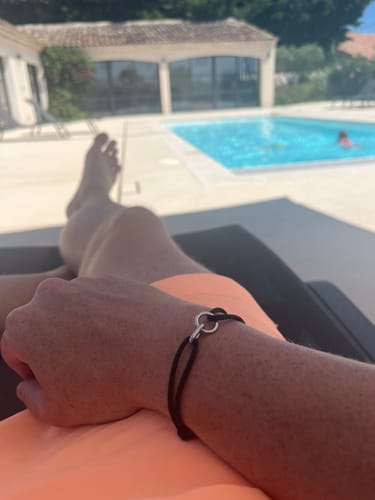 Customer photo review of MIDNIGHT UNITY BRACELET | Silver