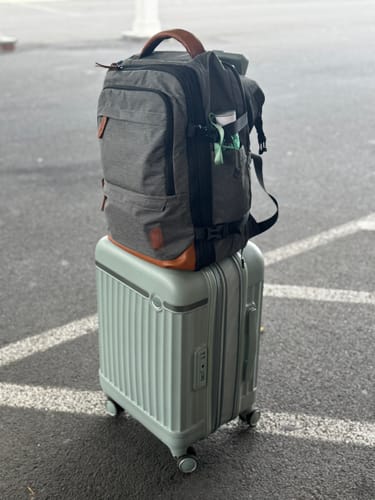 Customer photo review of Roamer 20" Carry On