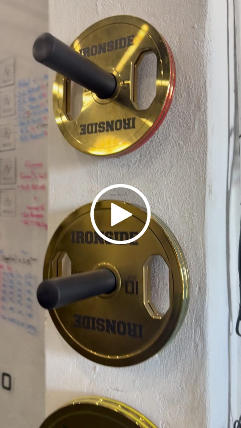 Customer video review of Disco Olímpico Premium Gold Chromed IRONSIDE 5 a 25 KG