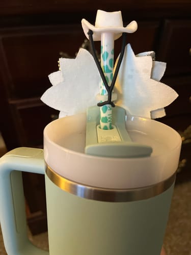 Customer photo review of Chocolate Glitter Tumbler Bow